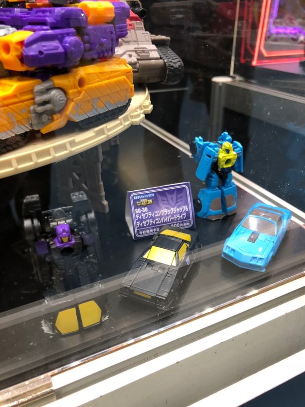 Tokyo Toy Show 2019   Transformers Siege Display Featuring Omega Supreme, Barricade, Impactor And More 08 (8 of 16)